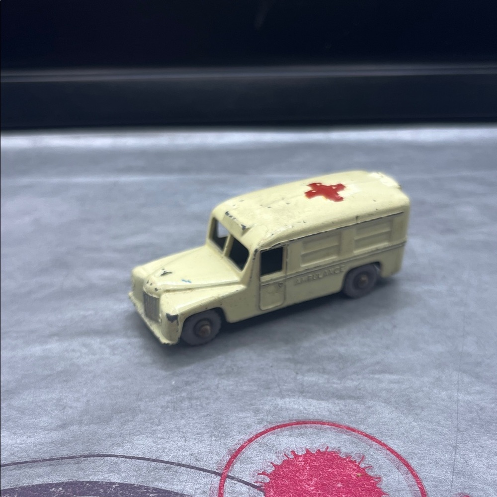 MATCHBOX  Series 1-75. No 14. Daimler Ambulance. Beige. 1958